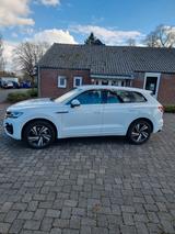 Volkswagen Touareg 3.0 V6 TFSI 250kW 4MOT Tiptr. R-Line... - Volkswagen Touareg mit Benzin-Antrieb: Geländewagen, 3.2
