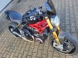 Ducati Monster 1200S - DUCATI MONSTER 1200