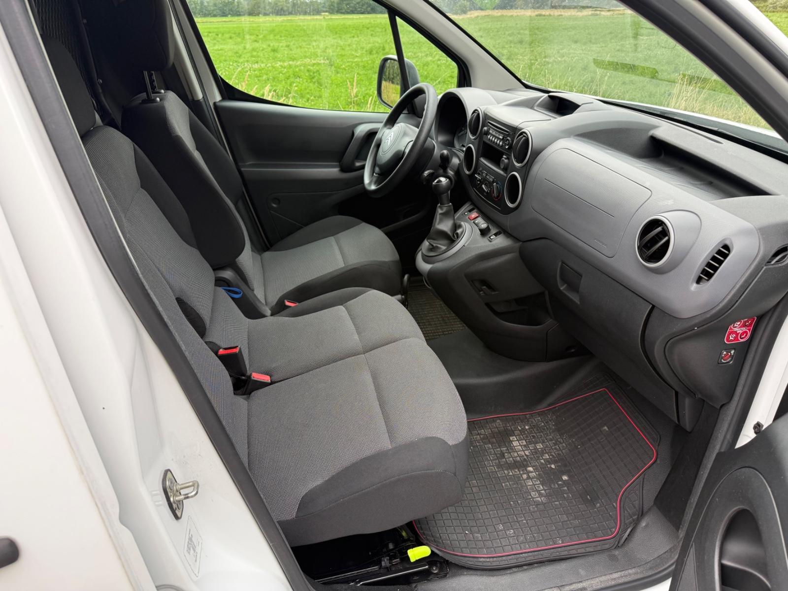 Citroën Berlingo Kastenwagen 3 Sitzer Klima Einparkhilfe