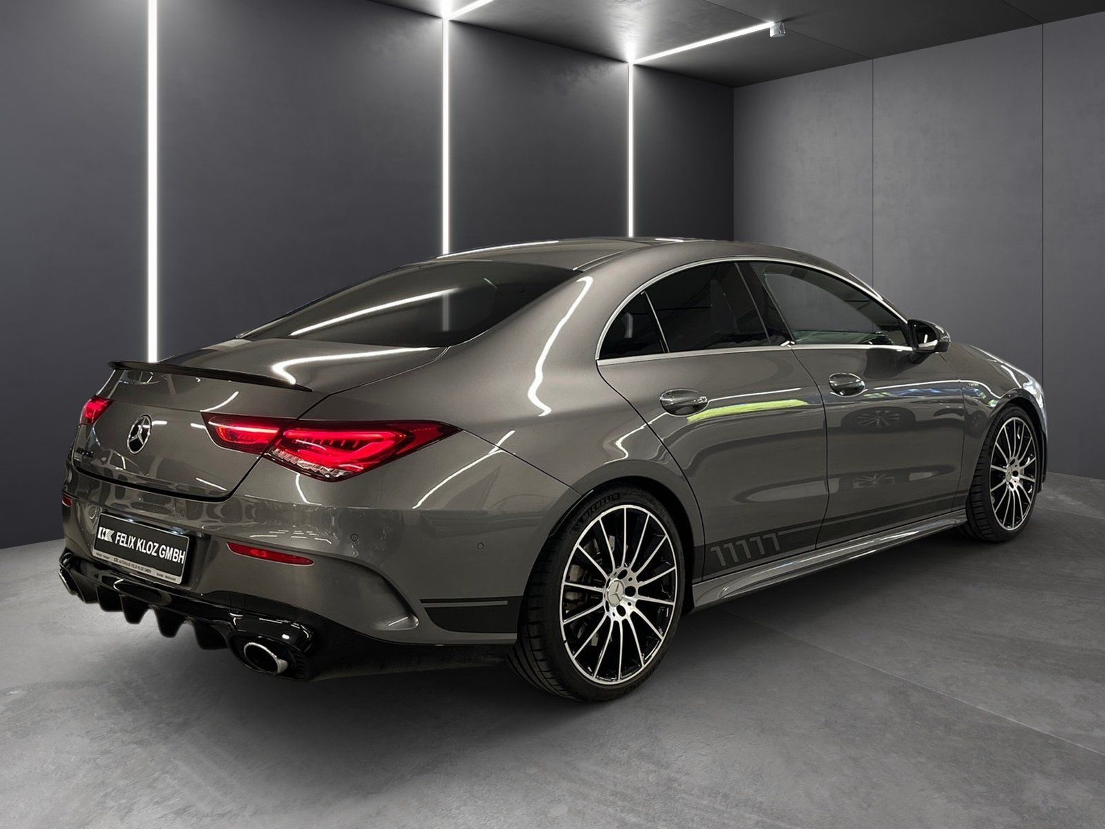Fahrzeugabbildung Mercedes-Benz CLA 35 AMG 4M*Pano*Burmester*Distro*360*MLB*Ride
