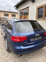 Audi A4 2.0 TFSI quattro Avant - Audi A4 aus 2012: Kombi