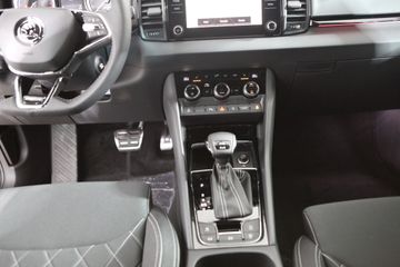 Skoda Karoq 2.0 TDI DSG 4x4 Sportline *PDC*4XSHZ*ACC*