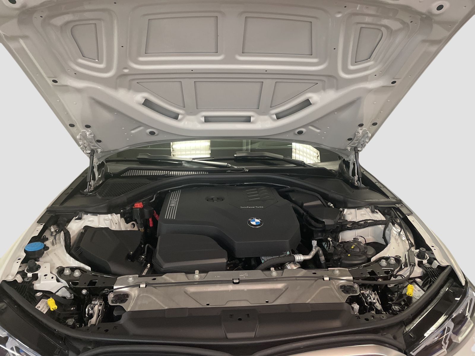 BMW 320 - Bild 15