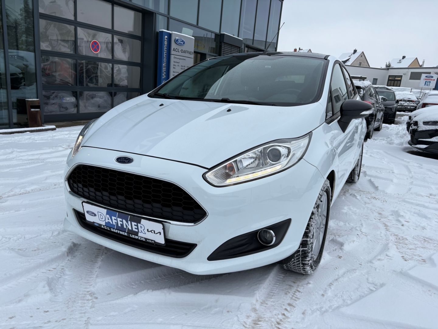 Fahrzeugabbildung Ford Fiesta SHZ Bluetooth Klimaanlage heizb WSS