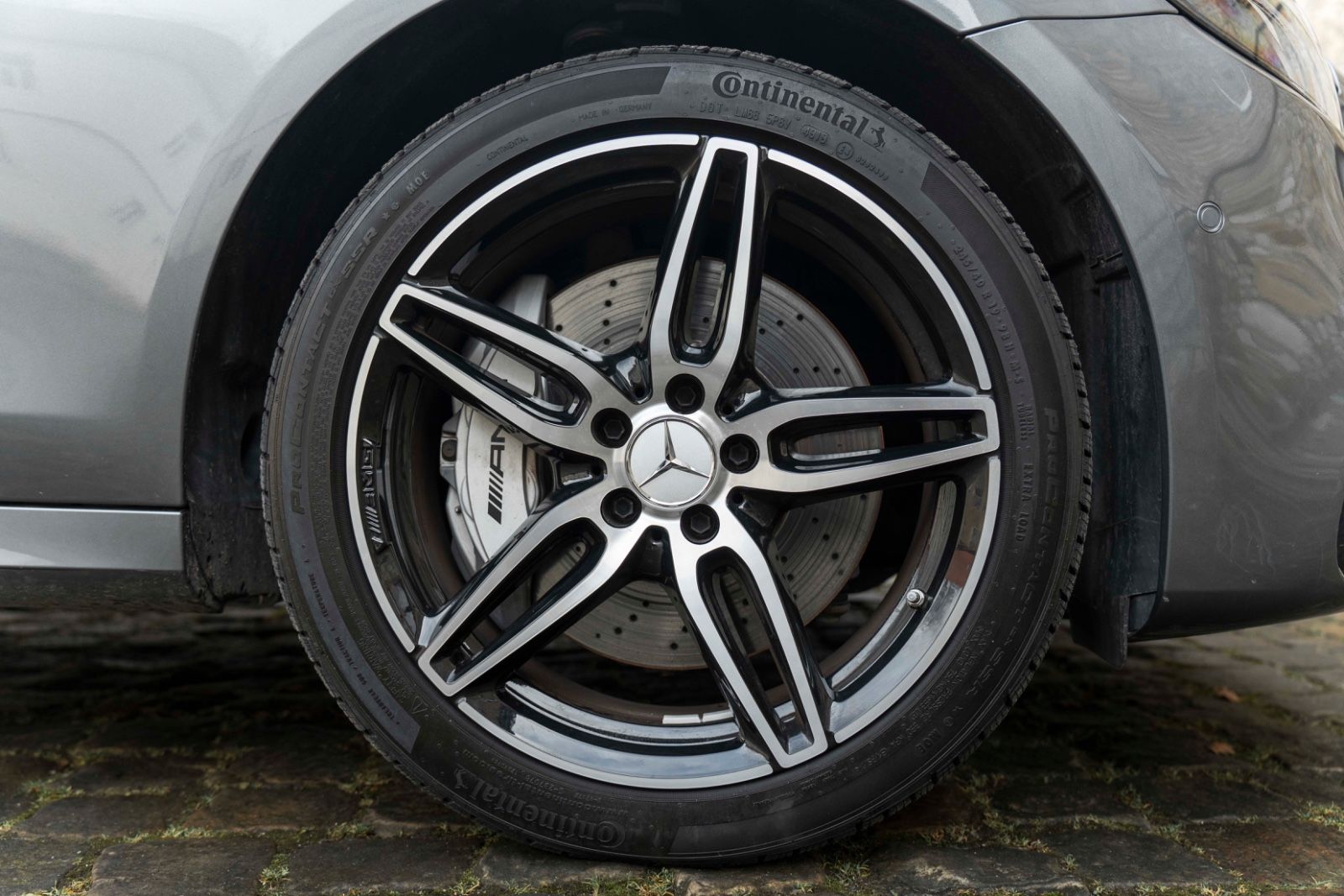 Fahrzeugabbildung Mercedes-Benz E 53 AMG 4Matic+ 360° BURMESTER MBEAM LED TOTW