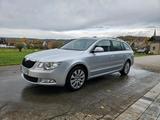 Skoda  Konbi Superb. II 1.8 TSI - Skoda Superb aus 2011: Kombi