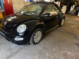 Volkswagen Beetle 2,0  - Volkswagen Beetle aus 2003: Cabrio