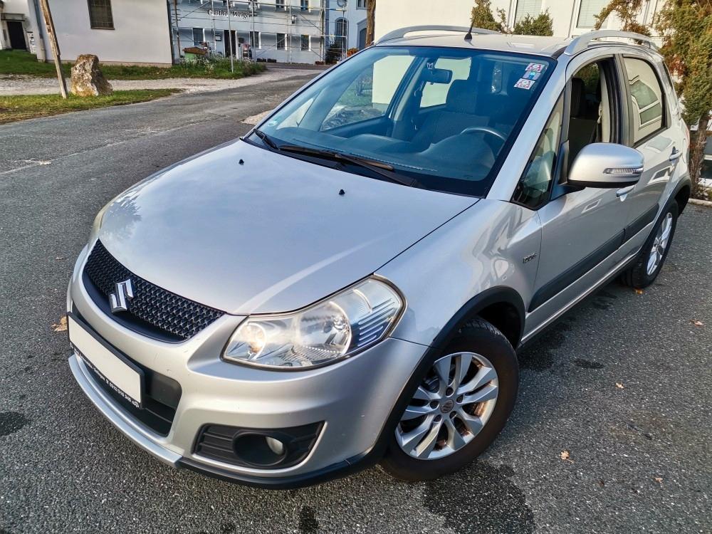 Suzuki +SX4+Club+Navi+Klima+Zahnriemen neu!