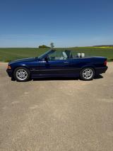 BMW 328i Cabrio, 1. Hand seit 31 Jahren - BMW Gebrauchtwagen von 1995