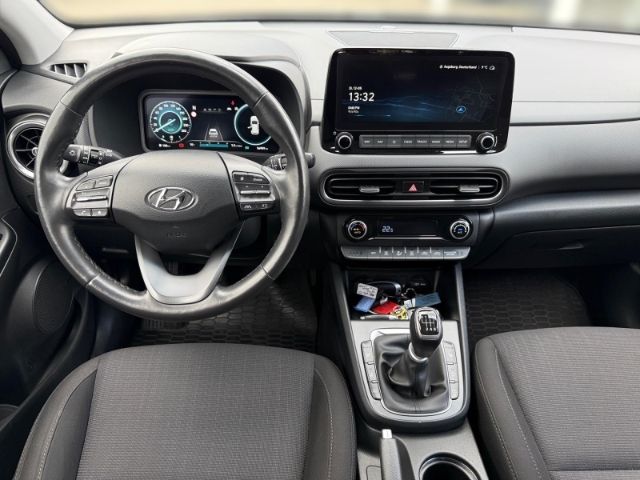 Fahrzeugabbildung Hyundai KONA 1.0 Trend 2WD +NAVI+RFK+KLIMA+PDC+TEMPOMAT+