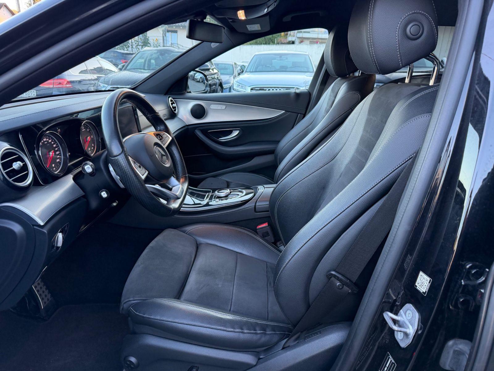 Mercedes-Benz E 220 E T-Modell E 220 d/LED/AHK/AMBIENTE/