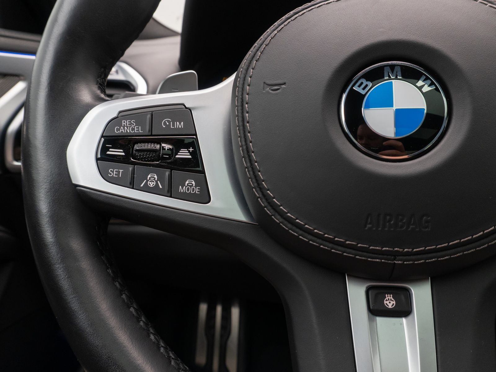 Fahrzeugabbildung BMW M850i xD GC 360°DAB Laser DisplKey SoftClose H/K