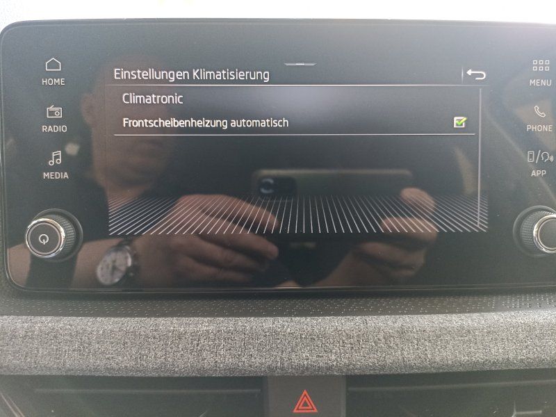 Fahrzeugabbildung SKODA Kamiq 1.5 TSI DSG Selection