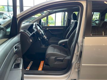 Volkswagen Touran Comfortline *7.SITZER*TEMPOMAT*KLIMA*AHK*