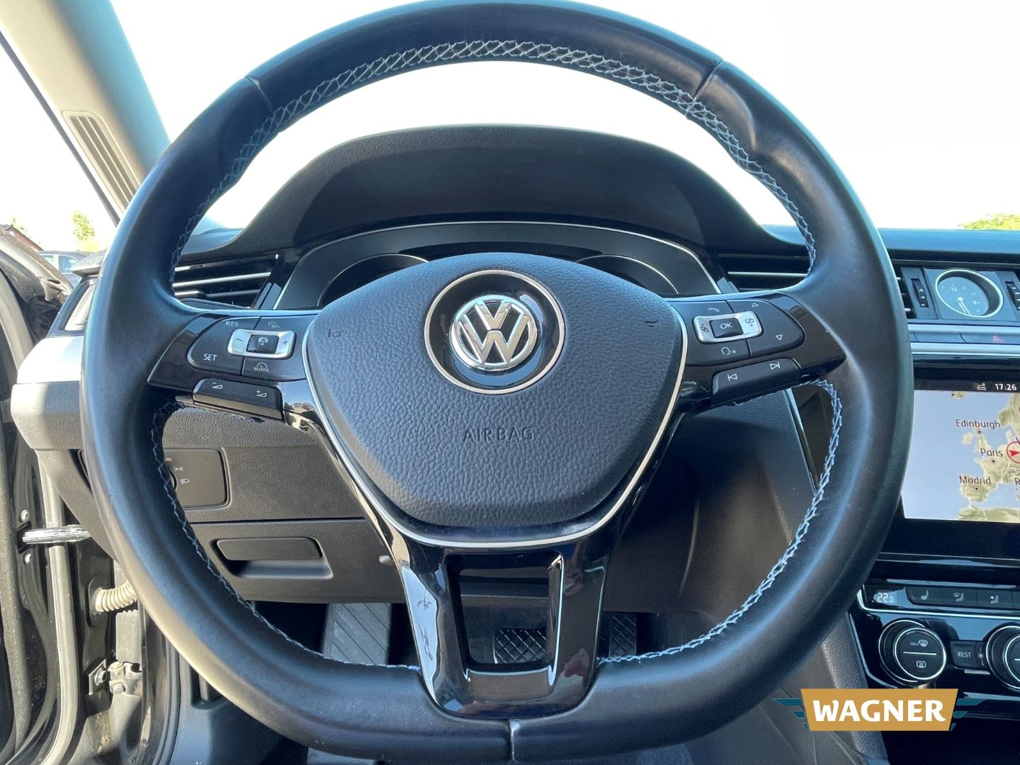 Fahrzeugabbildung Volkswagen Passat Variant GTE LED SHZ Kamera Navi