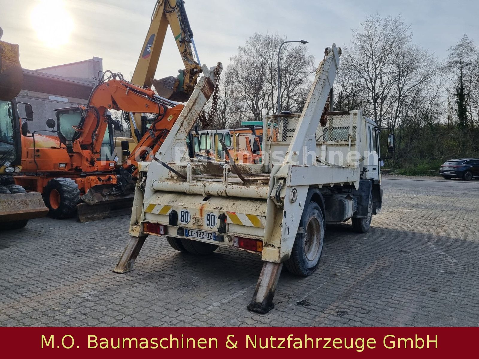 Fahrzeugabbildung Volvo FL 614G34R / 4x2 / Blatt/Blatt