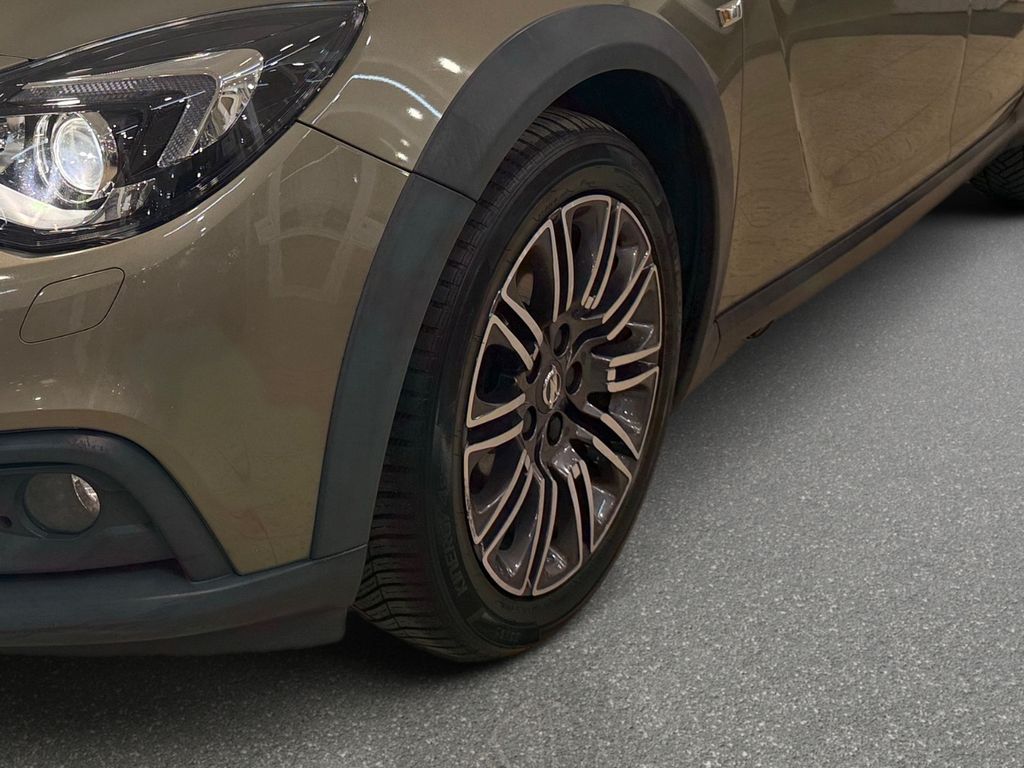 Opel Insignia - Bild 10