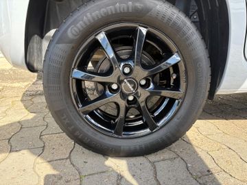 Fahrzeugabbildung Fiat Panda Easy DAB+ UConnect Klima SHZ uvm.