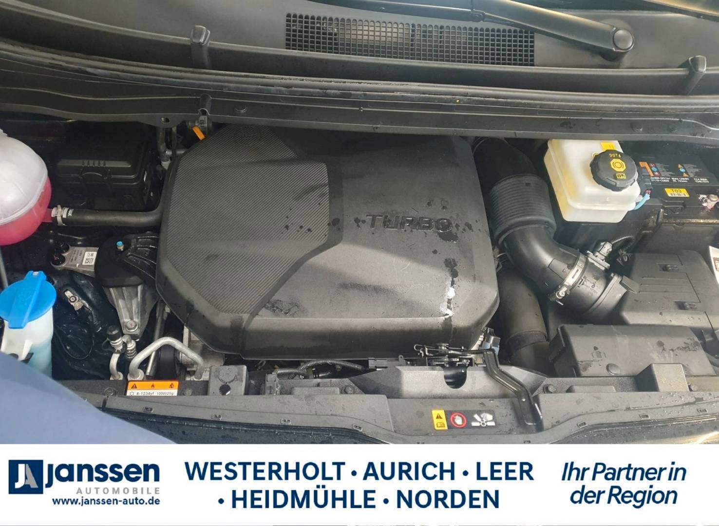 Fahrzeugabbildung Hyundai STARIA 9-Sitzer 2.2 CRDi 8 A/T 2WD (177PS) PRIME