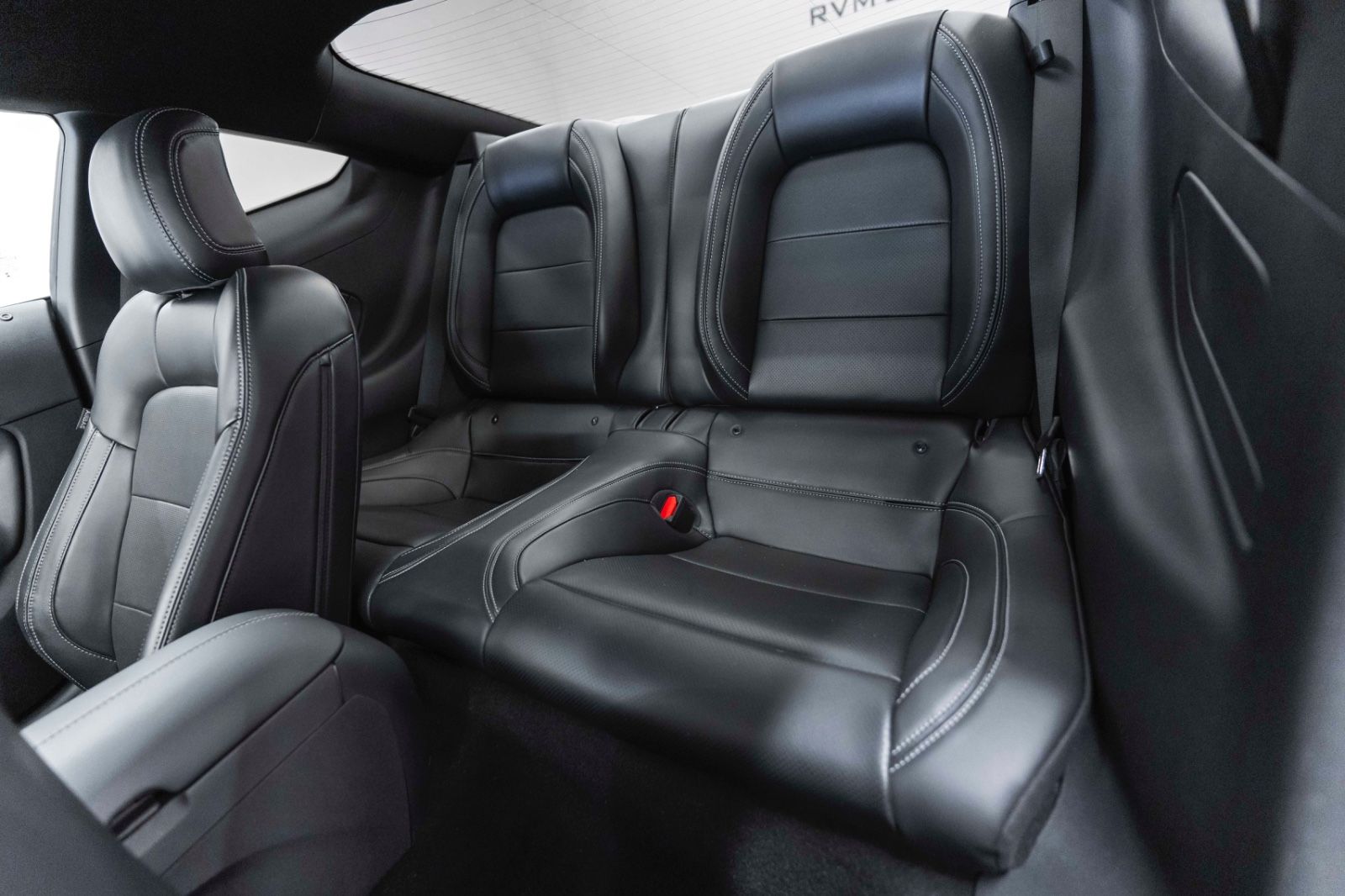 Fahrzeugabbildung Ford Mustang 5.0L V8 COYOTE KAM TOTW LED CARPLAY