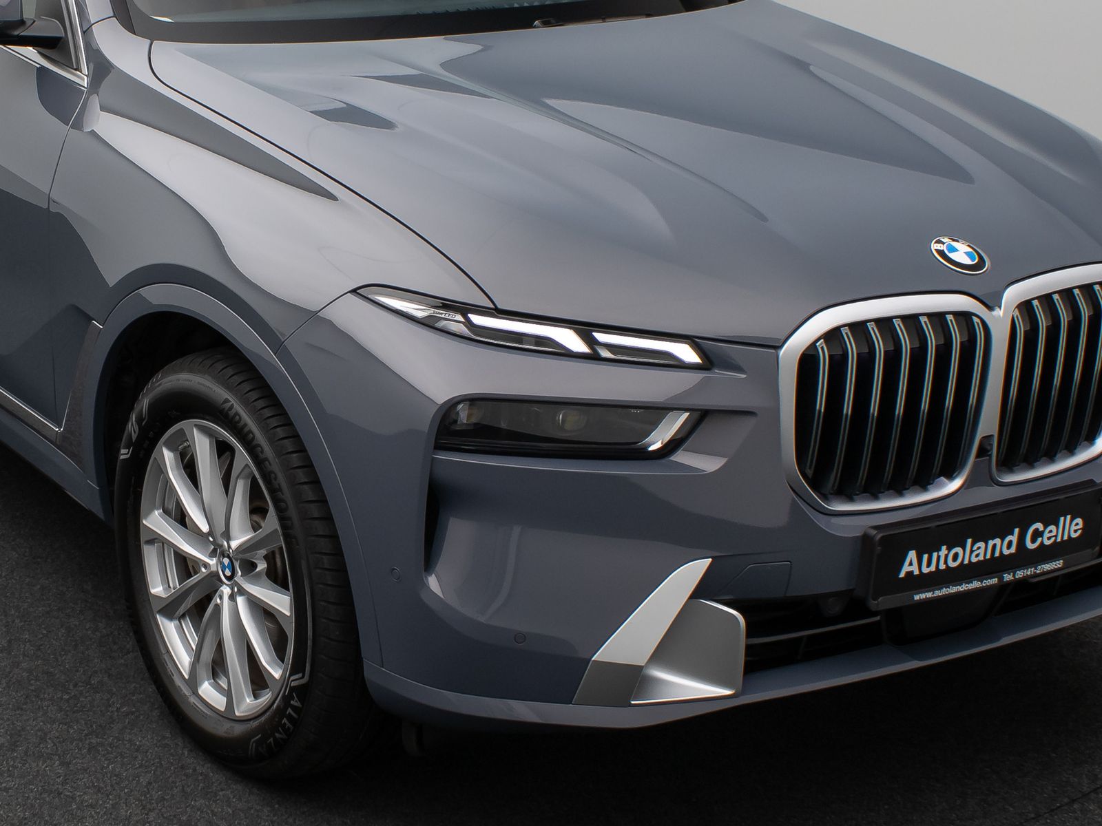 Fahrzeugabbildung BMW X7 xD40d Panorama 360°HUD DAB H/K Massage SoftCl
