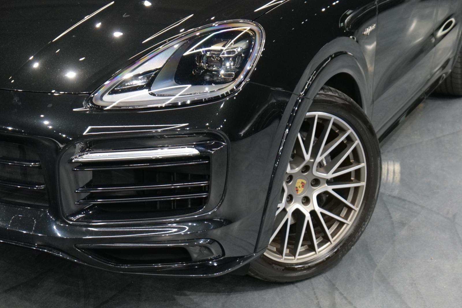 Porsche Cayenne Coupe E-Hybrid Platinum Edition*Chrono*