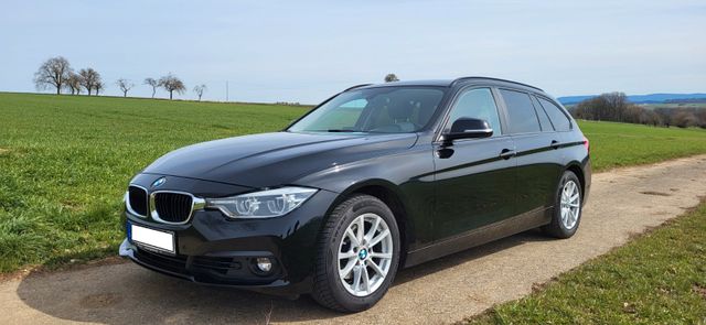 BMW 320i Touring Automatic 