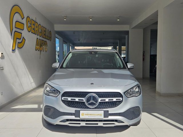 Mercedes-Benz MERCEDES-BENZ GLA 180 d Automatic Business tua d