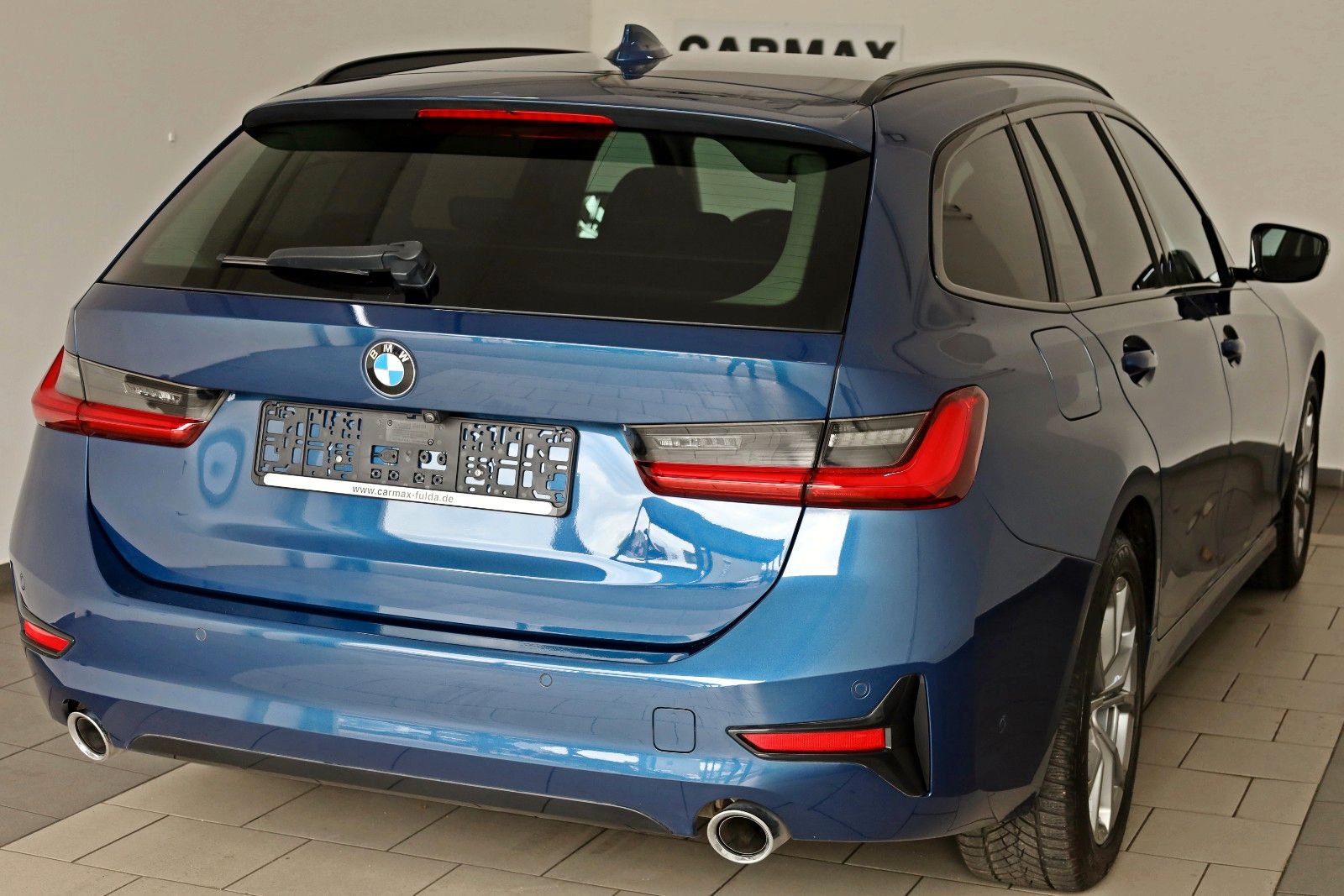 Fahrzeugabbildung BMW 330d xDrive Touring Sport Line T.Leder,Navi,LED