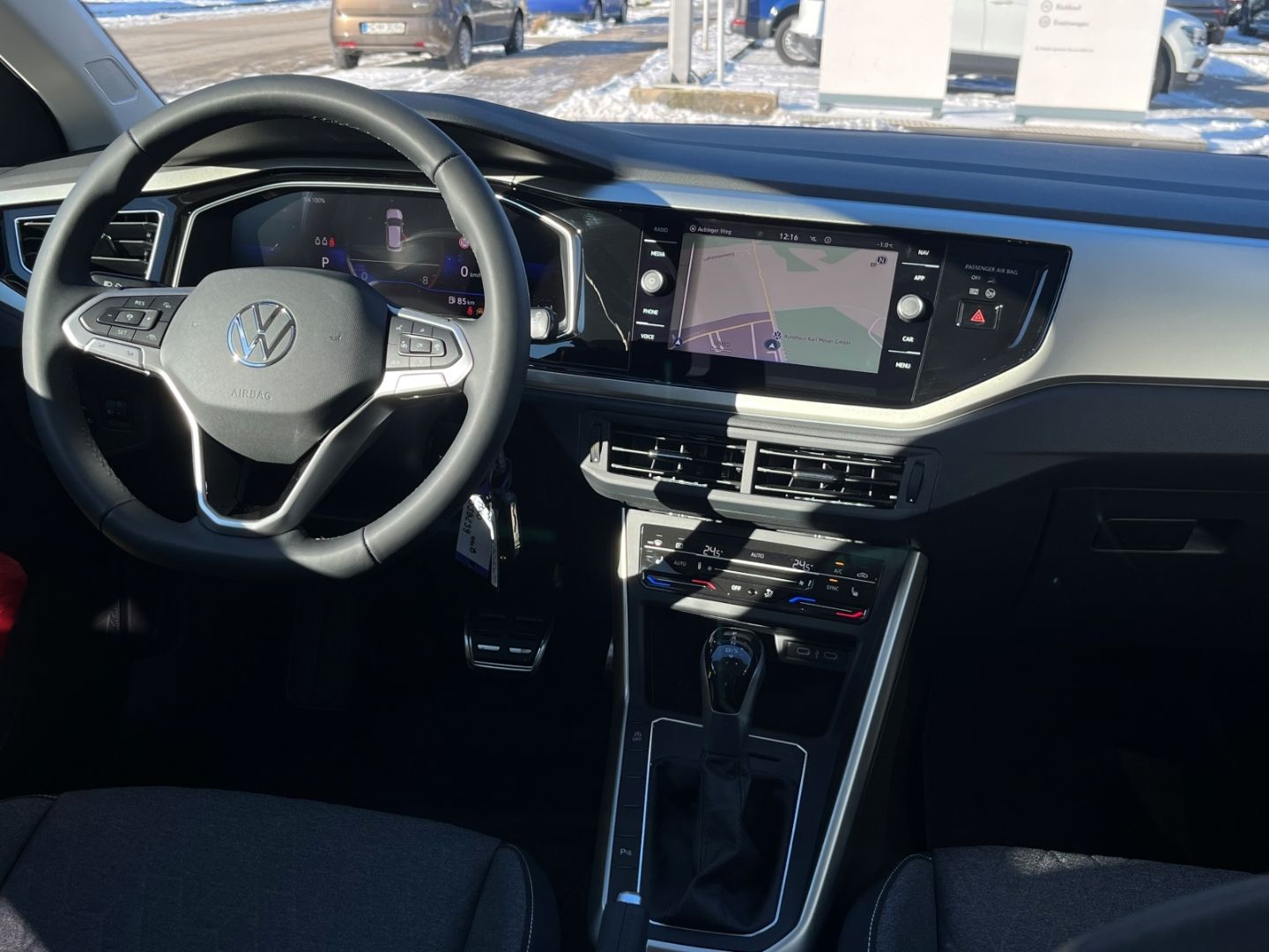 Polo 1.0 TSI MOVE DSG - Navi*Kamera*Shzg*APP*PDC