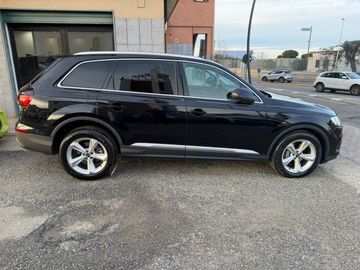 Audi Q7 - 4