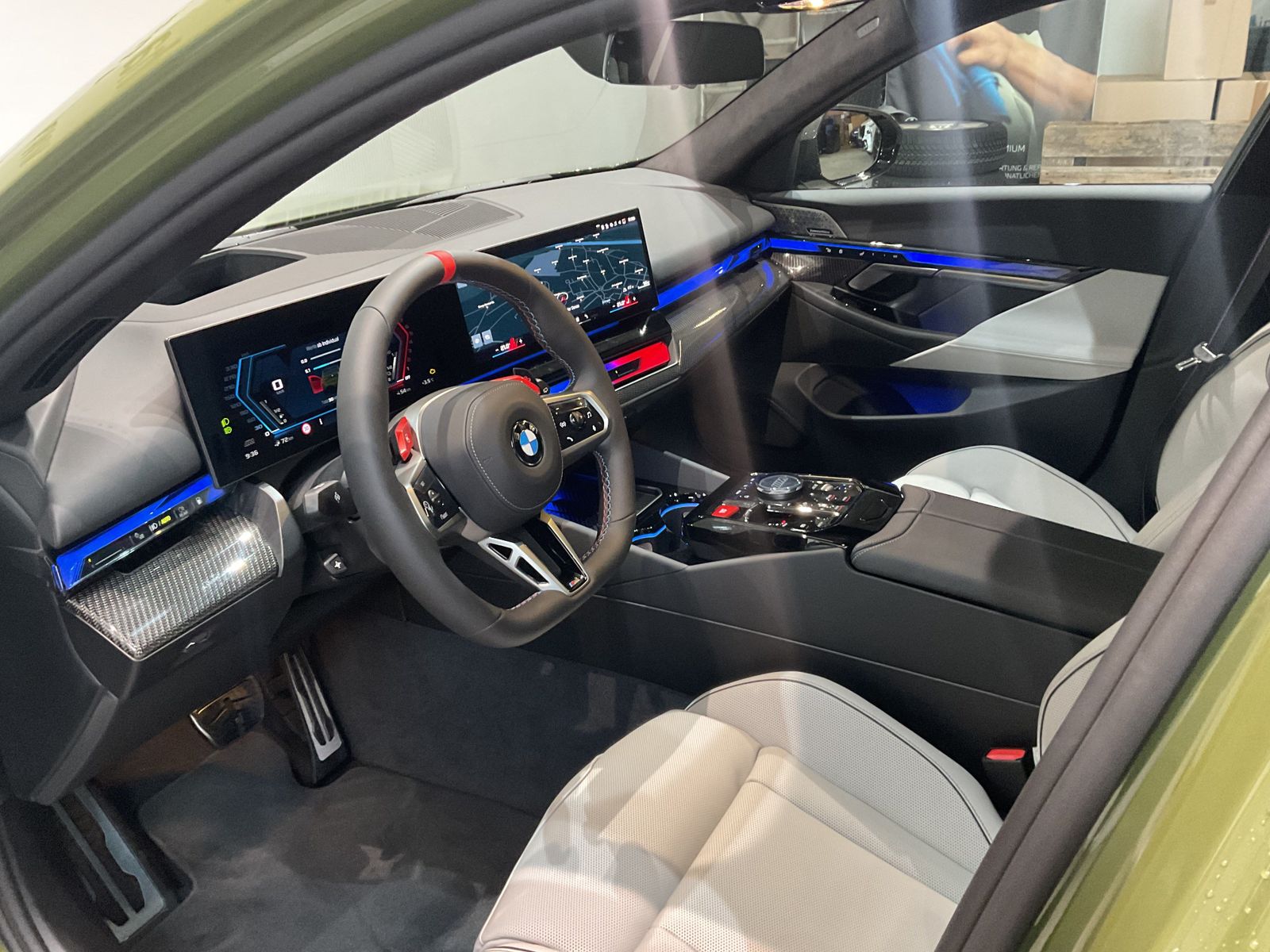 Fahrzeugeinzelansicht 10 Fahrzeugabbildung BMW M5 Touring 0,5% Versteuerung,Sonderlackierung~Pa