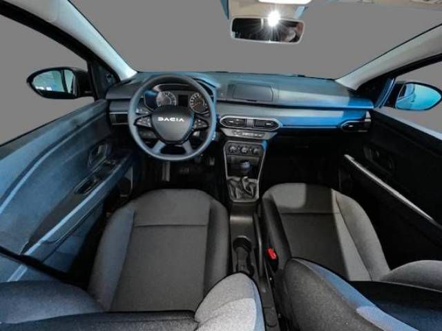 Fahrzeugabbildung Dacia Sandero Essential ECO-G 100