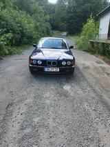 BMW Bmw e32 730i - BMW 730: 730i E32