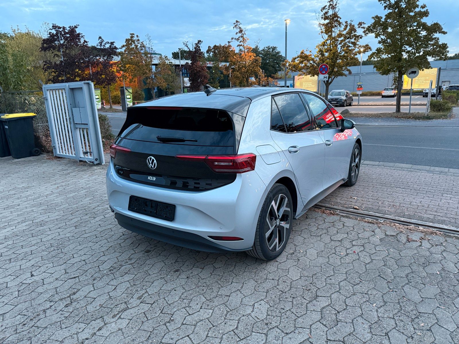 Volkswagen ID.3 Pro 150 kW DCC*PANO*AHK*KAMERA*STDHZ*ACC* imagem 3