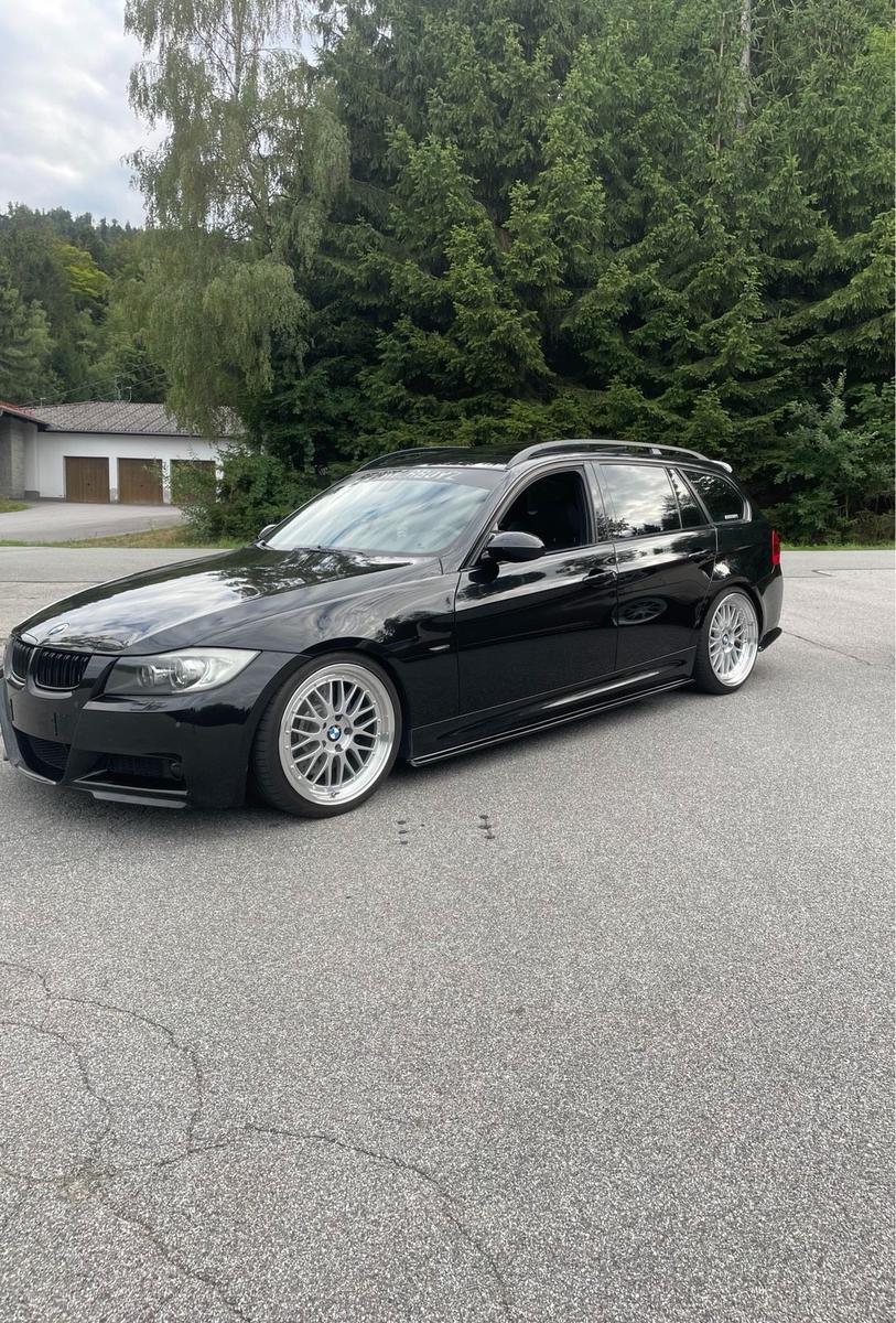 BMW 335