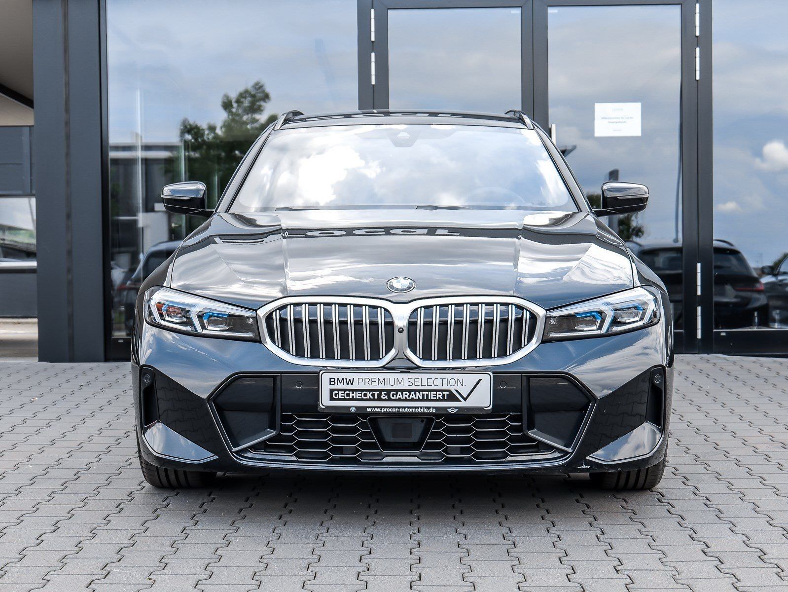 BMW 320 - Bild 8