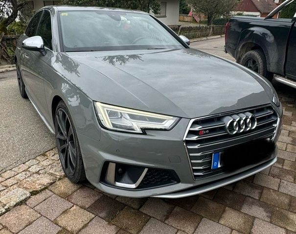 Audi S4 2019