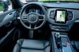 Volvo XC90 B&W ULTIMATE BRIGHT 4C STNDHZ ANHKP FULLOPT - Volvo XC90: 4.4