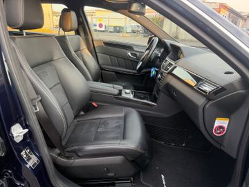 Mercedes E 220 - 10