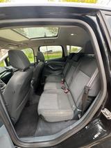Ford C-Max 1,0 EcoBoost 92kW Titanium  - Ford C-Max: Von Privat