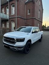 Dodge RAM Crew Cab. 12zoll Display Big Horn - Dodge RAM Gebrauchtwagen in Mönchengladbach
