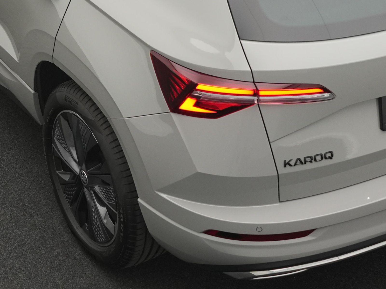 Skoda Karoq Sportline 2.0 TSI 4x4 DSG*AHK*R-KAM*LED*18