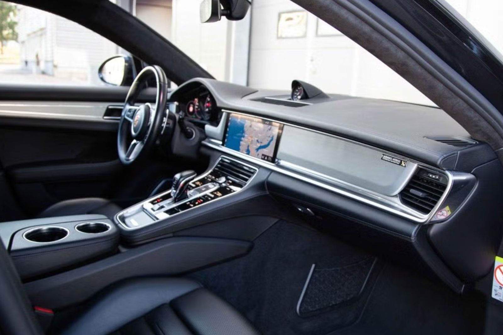 Porsche Panamera Sport Turismo Turbo *PDLS+/PANO/CHRONO* foto 15