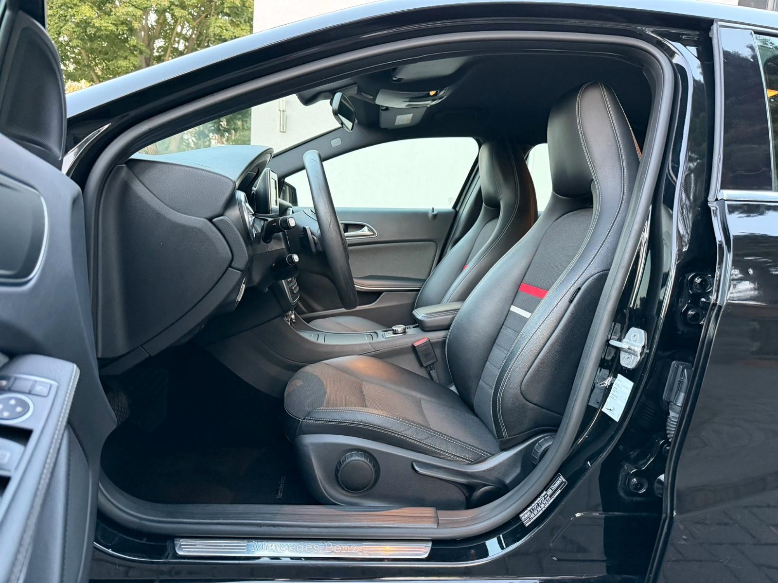 Mercedes-Benz A 180 Style Automatik Xenon Leder BlueEfficiency
