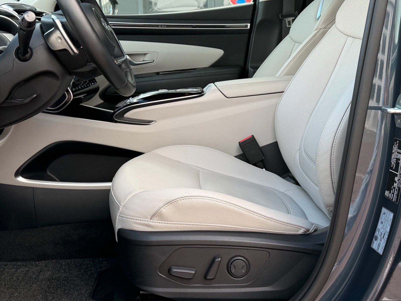 Fahrzeugabbildung Hyundai TUCSON 1.6 T-GDI Prime *Nav*AHK*ACC*ECS*LED*360°