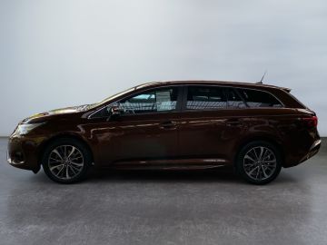 Toyota Avensis - 5