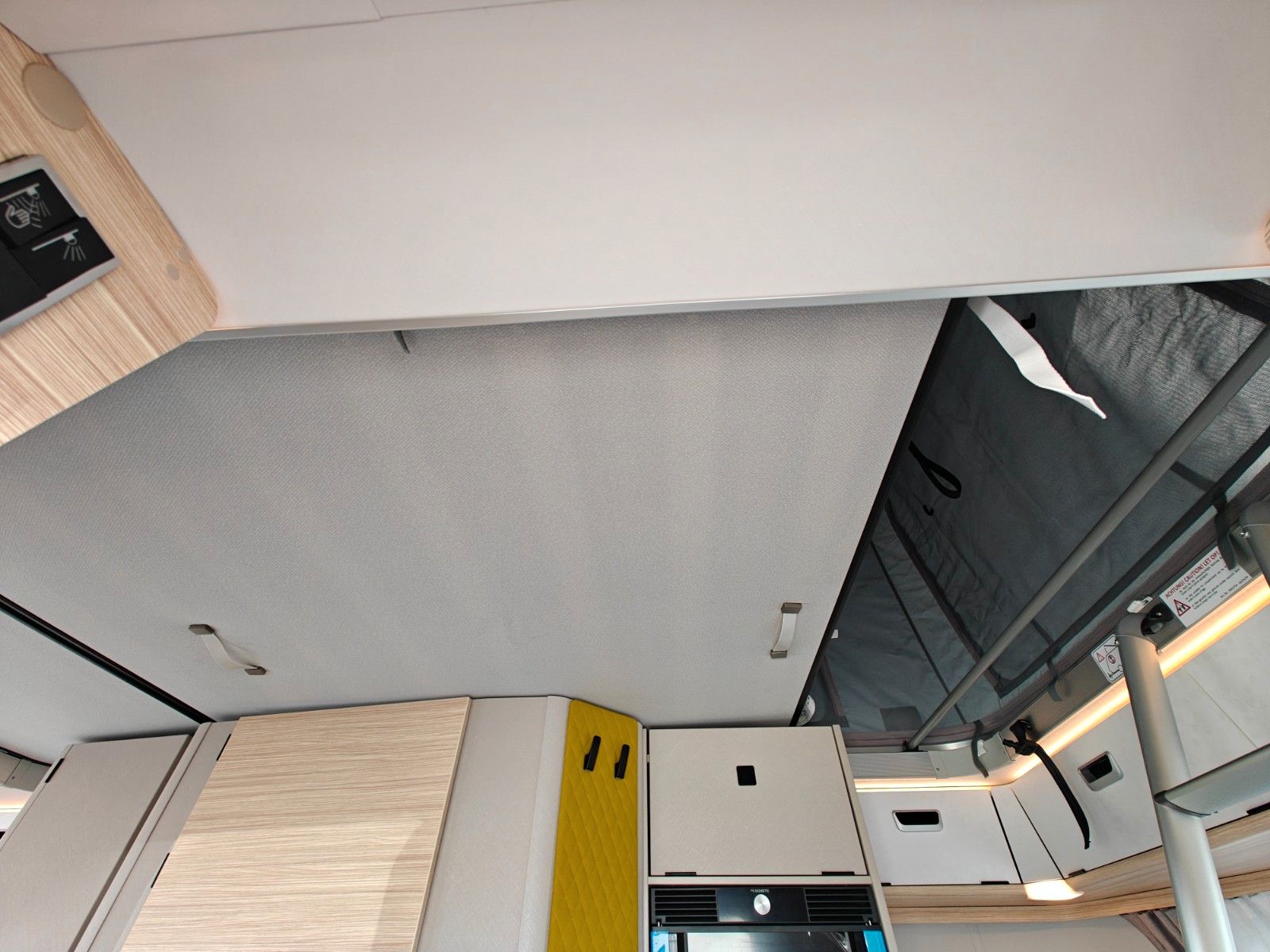 Fahrzeugabbildung HYMER / ERIBA / HYMERCAR Touring 630 Urban SD - JETZT 4.794€ SPAREN !