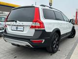 Volvo XC70 Summum AWD 2.4 D5/S-Heft/S-Dach/Keyless/WP - Volvo XC70 mit Diesel-Antrieb: Kombi, 2.4