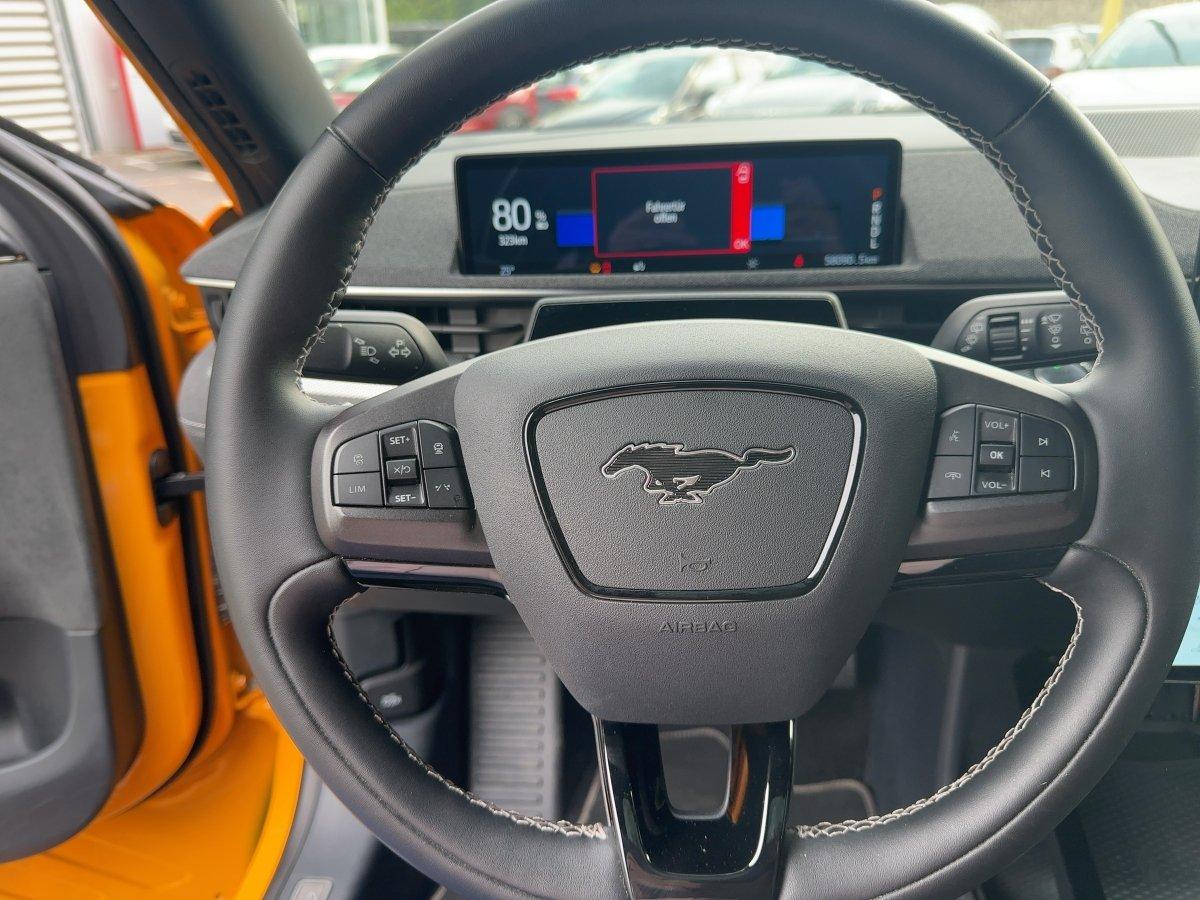 Ford MUSTANG MACH-E GT AWD ERange *PANORAMA*LED MATRI